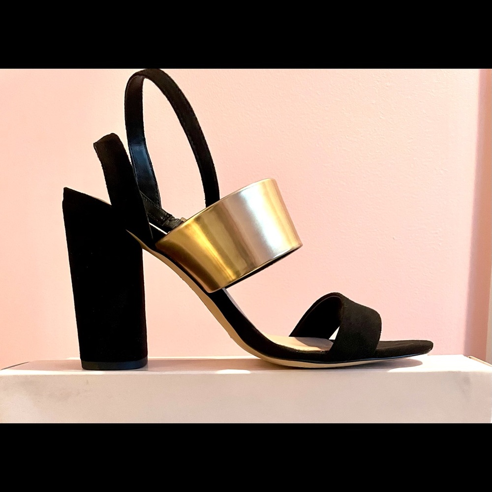 BCBGeneration “Farryn” black & gold sandal